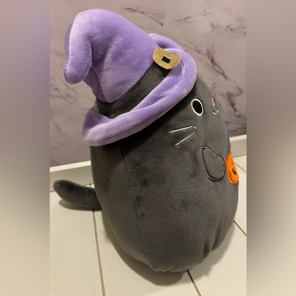 Squishmallow Halloween Calico Cat Witch with Hat and Pumpkin Basket - Picture 2 of 6